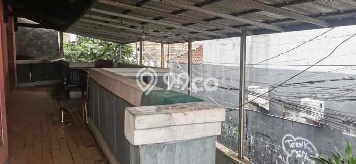 Rumah Luxury Modern Tanpa Renovasi di Condet Jakarta Timur Rumah Luxury Modern Tanpa Renovasi di Condet Jakarta Timur
