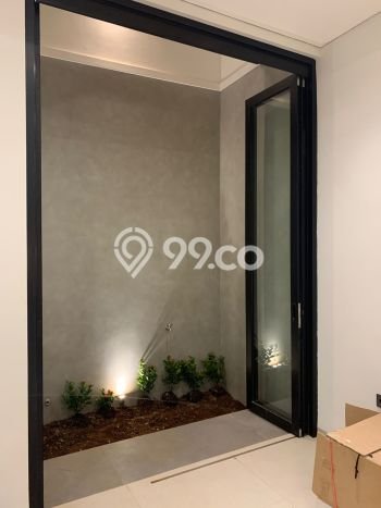 Ready to Use! Premium House LT 92m2 Desain Elegan di Rawamangun Ready to Use! Premium House LT 92m2 Desain Elegan di Rawamangun