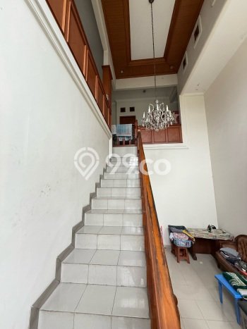 Rumah Elit LB 280m2 Siap Pakai Desain Elegan di Kemang Pratama, Bekasi Rumah Elit LB 280m2 Siap Pakai Desain Elegan di Kemang Pratama, Bekasi
