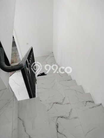 Dijual Hunian Rumah Terawat 3 KT di Jatiwaringin, Bekasi Dijual Hunian Rumah Terawat 3 KT di Jatiwaringin, Bekasi