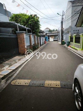 Siap Huni Rumah Mewah 10 Kamar di Duren Sawit Dekat ke Mana Saja Siap Huni Rumah Mewah 10 Kamar di Duren Sawit Dekat ke Mana Saja