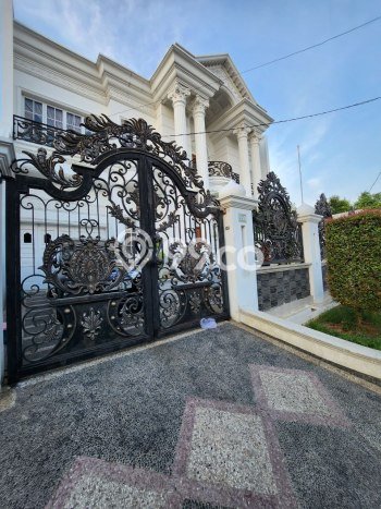 Rumah Elit LB 405m2 Siap Pakai Desain Elegan di Pondok Kelapa, Jakarta Timur Rumah Elit LB 405m2 Siap Pakai Desain Elegan di Pondok Kelapa, Jakarta Timur