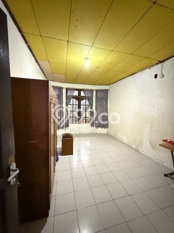 Rumah Luxury Modern Tanpa Renovasi di Condet Jakarta Timur Rumah Luxury Modern Tanpa Renovasi di Condet Jakarta Timur