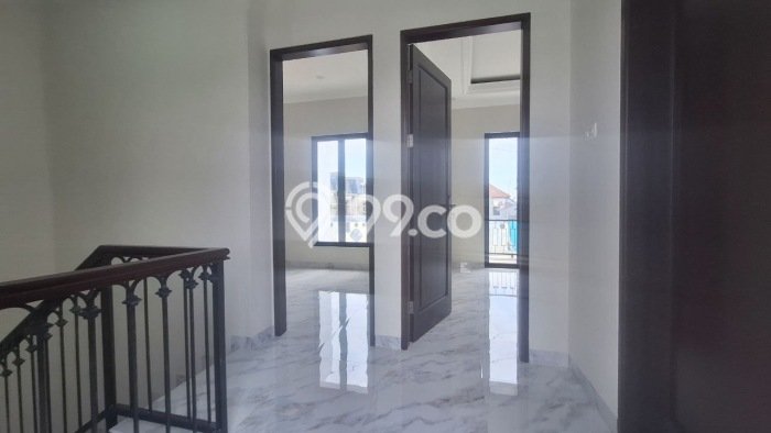 Rumah Minimalis 3 KT di Jatibening Bekasi Semi Furnished Rumah Minimalis 3 KT di Jatibening Bekasi Semi Furnished
