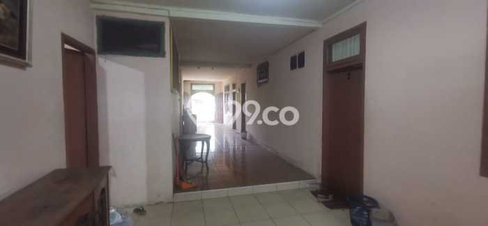 Rumah Luxury Modern Tanpa Renovasi di Condet Jakarta Timur Rumah Luxury Modern Tanpa Renovasi di Condet Jakarta Timur