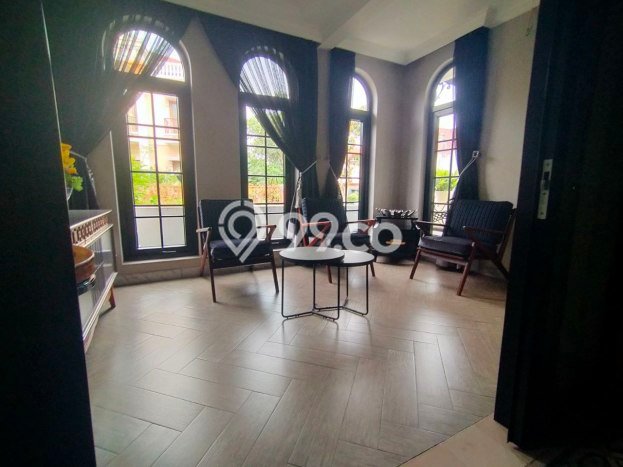 Hunian Mewah LB 1200m2 Siap Huni Desain Elegan di Cibubur, Bekasi Hunian Mewah LB 1200m2 Siap Huni Desain Elegan di Cibubur, Bekasi