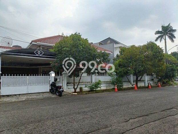 For Sale! Luxury House LT 500m2 Desain Elegan di Lebak Bulus For Sale! Luxury House LT 500m2 Desain Elegan di Lebak Bulus