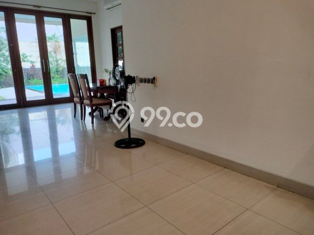 Rumah Elit LB 500m2 Siap Pakai Desain Elegan di Kemang, Jakarta Selatan Rumah Elit LB 500m2 Siap Pakai Desain Elegan di Kemang, Jakarta Selatan