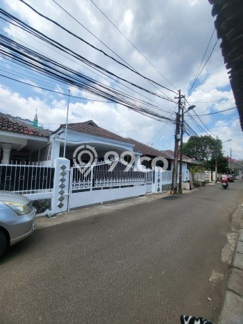 Kost Dijual Lokasi Pancoran, Jakarta Selatan, 0 KT, 4 KM, 250m2 Kost Dijual Lokasi Pancoran, Jakarta Selatan, 0 KT, 4 KM, 250m2