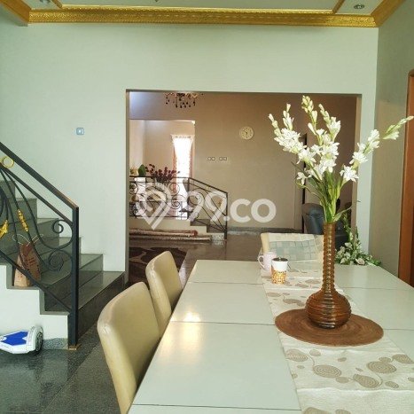 Hunian Nyaman 5 KT di Tebet, Jakarta Selatan - Luas Tanah 325m² Hunian Nyaman 5 KT di Tebet, Jakarta Selatan - Luas Tanah 325m²