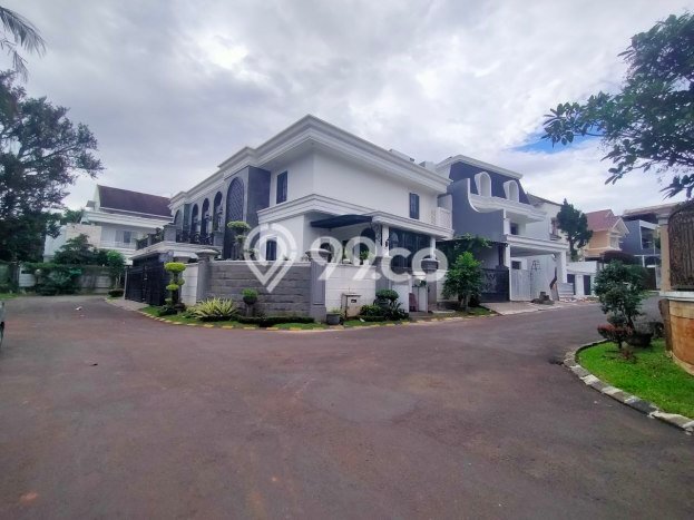 Hunian Mewah LB 1200m2 Siap Huni Desain Elegan di Cibubur, Bekasi Hunian Mewah LB 1200m2 Siap Huni Desain Elegan di Cibubur, Bekasi