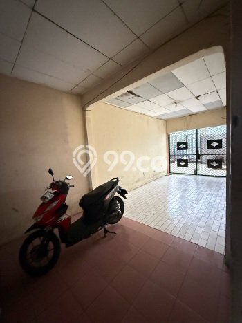 Rumah Luxury Modern Tanpa Renovasi di Condet Jakarta Timur Rumah Luxury Modern Tanpa Renovasi di Condet Jakarta Timur