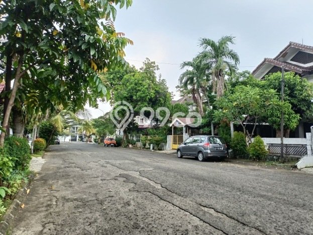 For Sale! Luxury House LT 500m2 Desain Elegan di Lebak Bulus For Sale! Luxury House LT 500m2 Desain Elegan di Lebak Bulus