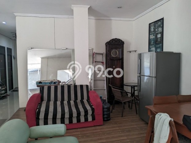 Dijual Kost di Tebet, Jakarta Selatan, 12 KT, 13 KM, Luas 201m2 Dijual Kost di Tebet, Jakarta Selatan, 12 KT, 13 KM, Luas 201m2