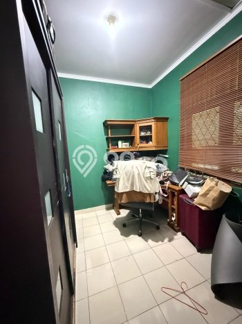 Jual Rumah Luas Elegan Dengan View Eksklusif di Jati Rahayu, Bekasi Jual Rumah Luas Elegan Dengan View Eksklusif di Jati Rahayu, Bekasi