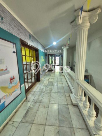 Disewakan Ruko di Kawasan Ramai Kemang Luas 400m2 Disewakan Ruko di Kawasan Ramai Kemang Luas 400m2