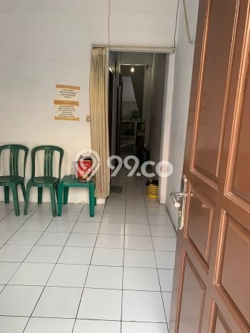 Rumah Luas Asri 8 KT Siap Pakai di Cideng Jakarta Pusat Rumah Luas Asri 8 KT Siap Pakai di Cideng Jakarta Pusat
