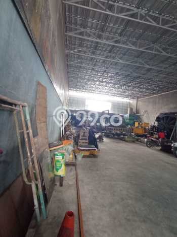 Komersial Dijual di Duren Sawit LT 555m2, LB 180m2 Solusi Investasi Cerdas Komersial Dijual di Duren Sawit LT 555m2, LB 180m2 Solusi Investasi Cerdas