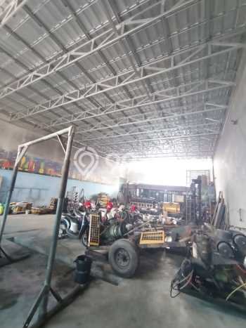 Komersial Dijual di Duren Sawit LT 555m2, LB 180m2 Solusi Investasi Cerdas Komersial Dijual di Duren Sawit LT 555m2, LB 180m2 Solusi Investasi Cerdas