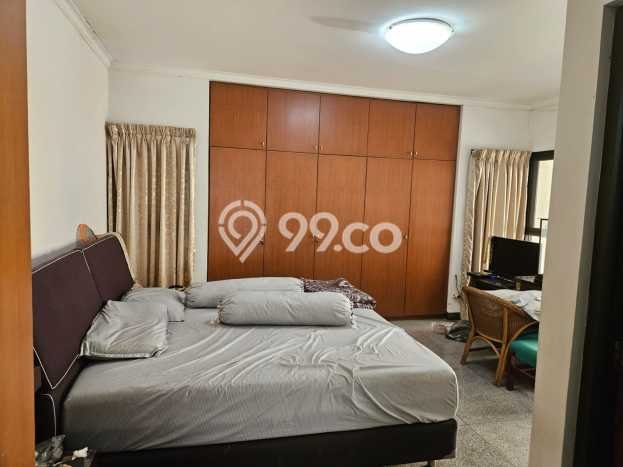 Dijual Rumah Mewah Megah Dengan View Cantik di Jelambar, Jakarta Barat Dijual Rumah Mewah Megah Dengan View Cantik di Jelambar, Jakarta Barat