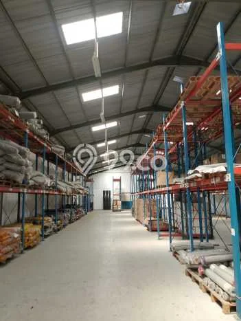 Disewakan Gudang di Kawasan Ramai Cikokol Luas 12261m2 Disewakan Gudang di Kawasan Ramai Cikokol Luas 12261m2