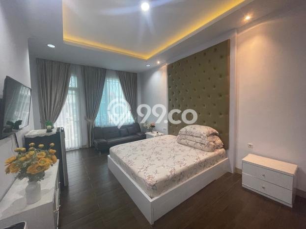 Dijual Rumah Luas Megah Dengan View Eksklusif di Jelambar, Jakarta Barat Dijual Rumah Luas Megah Dengan View Eksklusif di Jelambar, Jakarta Barat