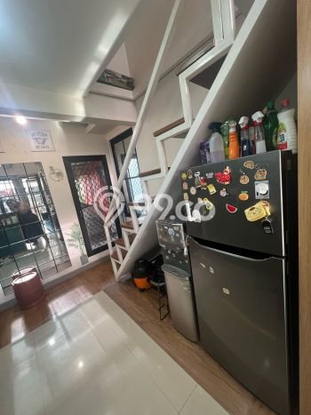 Rumah Modern 2 KT di Graha Raya Tangerang Selatan Full Furnished Rumah Modern 2 KT di Graha Raya Tangerang Selatan Full Furnished