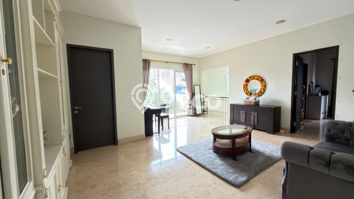Rumah Luxury Modern Siap Huni di Lebak Bulus Jakarta Selatan Rumah Luxury Modern Siap Huni di Lebak Bulus Jakarta Selatan
