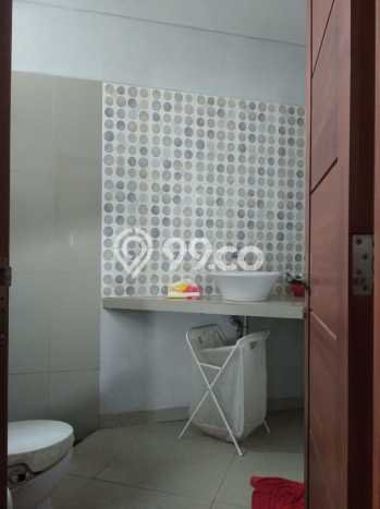 Ready to Use! Luxury House LT 248m2 Desain Modern di Sektor 9-Bintaro Ready to Use! Luxury House LT 248m2 Desain Modern di Sektor 9-Bintaro