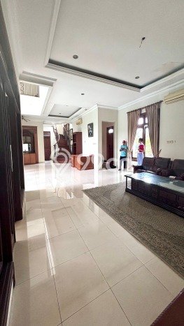 Hot Offer Hunian Mewah Ideal dan Luas di Cinere, Depok Hot Offer Hunian Mewah Ideal dan Luas di Cinere, Depok