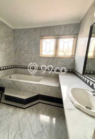 Hunian Elit LB 700m2 Siap Huni Desain Elegan di Blok M, Jakarta Selatan Hunian Elit LB 700m2 Siap Huni Desain Elegan di Blok M, Jakarta Selatan