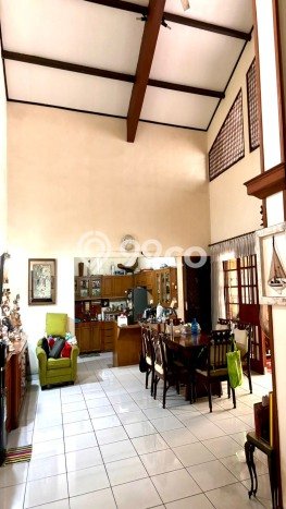 Rumah Luxury Modern Siap Huni di Kalibata Jakarta Selatan Rumah Luxury Modern Siap Huni di Kalibata Jakarta Selatan
