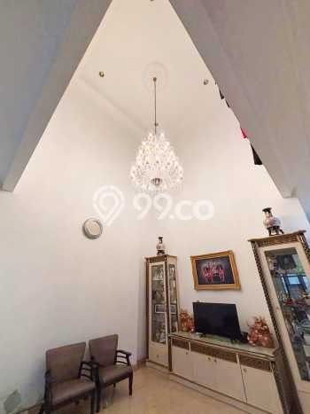 Rumah Elit LB 400m2 Siap Huni Desain Elegan di Blok M, Jakarta Selatan Rumah Elit LB 400m2 Siap Huni Desain Elegan di Blok M, Jakarta Selatan