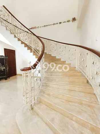 Rumah Elit LB 400m2 Siap Huni Desain Elegan di Blok M, Jakarta Selatan Rumah Elit LB 400m2 Siap Huni Desain Elegan di Blok M, Jakarta Selatan