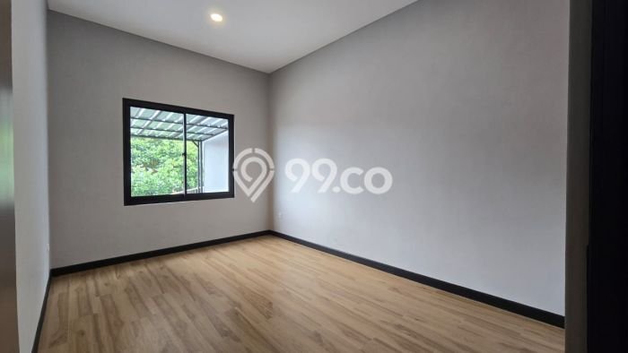 Rumah Harga Nego 4 Kamar Tidur di Kawasan Residential BSD City, Tangerang Rumah Harga Nego 4 Kamar Tidur di Kawasan Residential BSD City, Tangerang