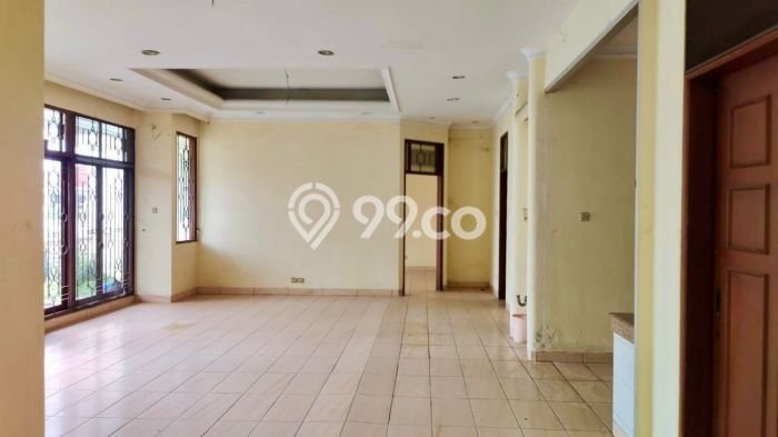 Hunian Eksklusif Siap Huni LT 258m2 di Kebon Jeruk, Jakarta Barat Hunian Eksklusif Siap Huni LT 258m2 di Kebon Jeruk, Jakarta Barat