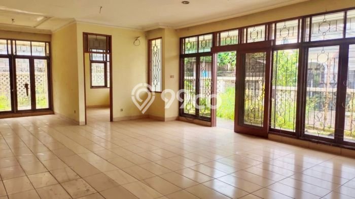 Hunian Eksklusif Siap Huni LT 258m2 di Kebon Jeruk, Jakarta Barat Hunian Eksklusif Siap Huni LT 258m2 di Kebon Jeruk, Jakarta Barat