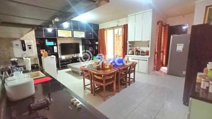 Best Deal Hunian Mewah Ideal dan Luas di BSD, Tangerang Selatan Best Deal Hunian Mewah Ideal dan Luas di BSD, Tangerang Selatan