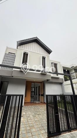 Rumah Luxury Modern Tanpa Renovasi di Bintaro Tangerang Selatan Rumah Luxury Modern Tanpa Renovasi di Bintaro Tangerang Selatan