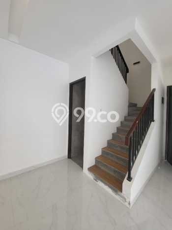 For Sale! Premium House LT 206m2 Desain Elegan di Sektor 9-Bintaro For Sale! Premium House LT 206m2 Desain Elegan di Sektor 9-Bintaro