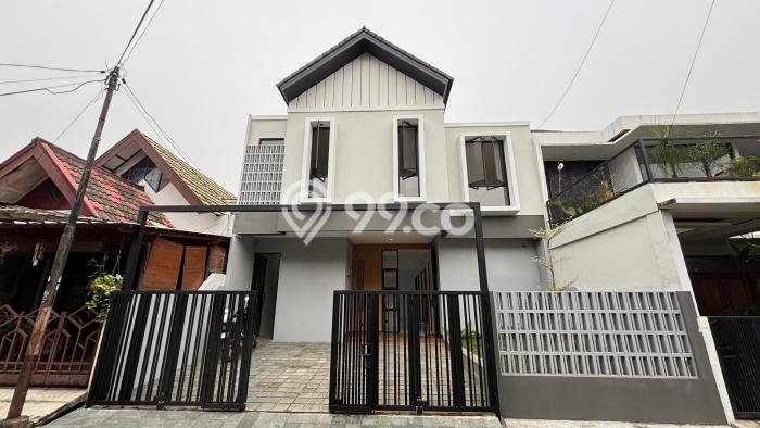 Rumah Luxury Modern Tanpa Renovasi di Bintaro Tangerang Selatan Rumah Luxury Modern Tanpa Renovasi di Bintaro Tangerang Selatan