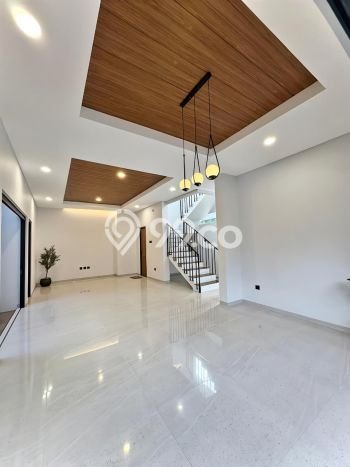 Jual Rumah Mewah Elegan Dengan View Cantik di BSD, Tangerang Jual Rumah Mewah Elegan Dengan View Cantik di BSD, Tangerang