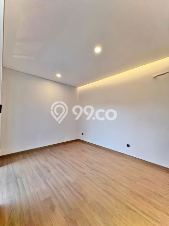 Jual Rumah Mewah Elegan Dengan View Cantik di BSD, Tangerang Jual Rumah Mewah Elegan Dengan View Cantik di BSD, Tangerang