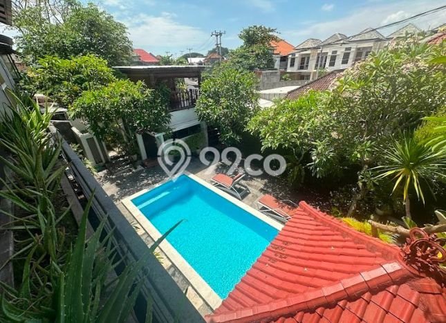 Hunian Elit LB 950m2 Siap Huni Desain Elegan di Kerobokan Kelod, Badung Hunian Elit LB 950m2 Siap Huni Desain Elegan di Kerobokan Kelod, Badung