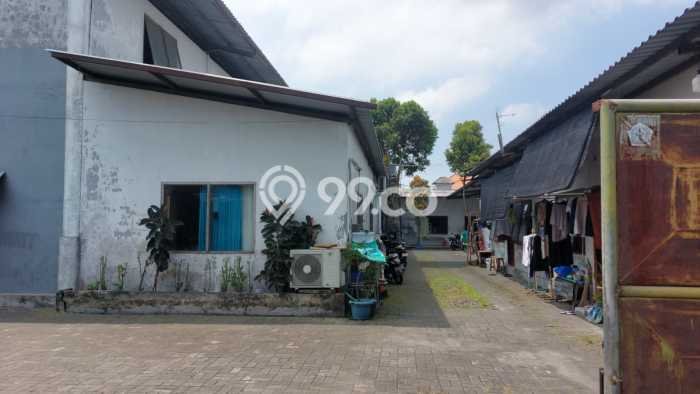 Gudang Disewakan di Denpasar Barat, Luas 1000m², Jalan Utama, Akses Bagus Gudang Disewakan di Denpasar Barat, Luas 1000m², Jalan Utama, Akses Bagus
