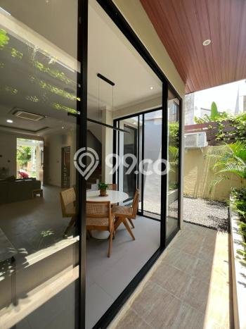 Ready to Use! Luxury House LT 100m2 Desain Elegan di Nusa Dua Ready to Use! Luxury House LT 100m2 Desain Elegan di Nusa Dua
