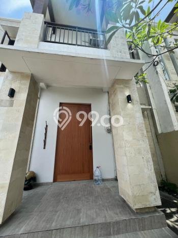 Ready to Use! Luxury House LT 100m2 Desain Elegan di Nusa Dua Ready to Use! Luxury House LT 100m2 Desain Elegan di Nusa Dua