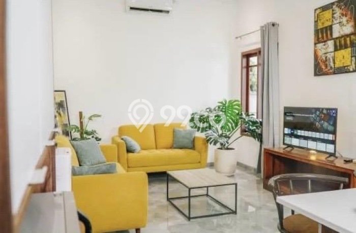 Disewakan! Rumah 3 Kamar Tidur &
2 Kamar Mandi di Kerobokan, Badung Disewakan! Rumah 3 Kamar Tidur &
2 Kamar Mandi di Kerobokan, Badung