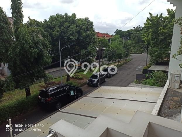 Rumah Mewah Siap Huni LT 280m2 di Kembangan, Jakarta Barat Rumah Mewah Siap Huni LT 280m2 di Kembangan, Jakarta Barat