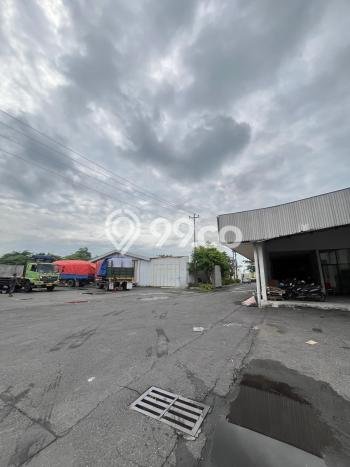 Unit Gudang Dijual di Jebres Solo Luas Bangunan 1460m2 Unit Gudang Dijual di Jebres Solo Luas Bangunan 1460m2